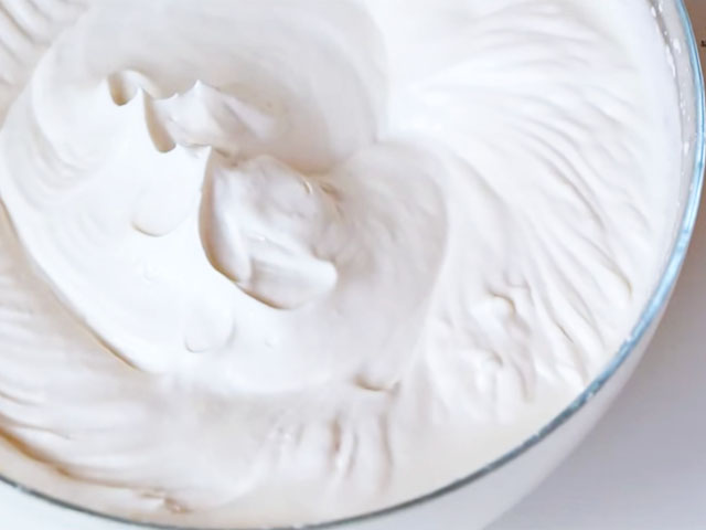 Млинцевий торт – 6 смачних покрокових рецетов в домашніх умовах з фото і відео