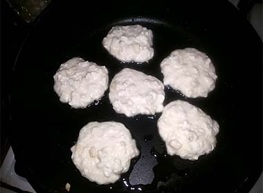 Сирники із сиру – 6 рецептів з фото покроково