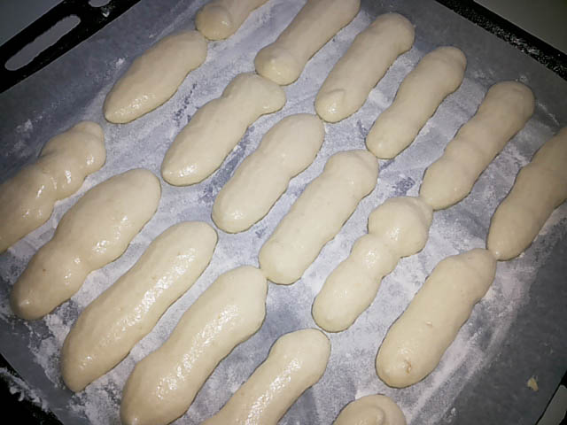 Печиво савоярді – рецепти бісквітного печива для тірамісу