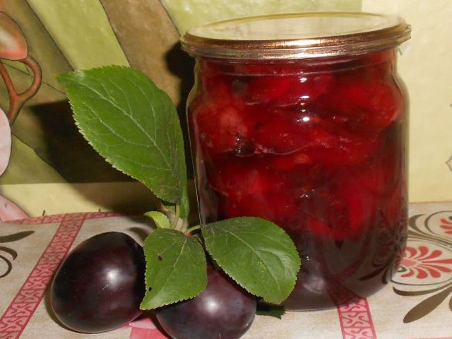 Варення зі сливи — прості домашні рецепти сливового варення на зиму