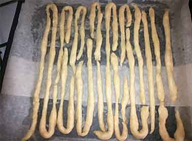 Торт “Мурашник” класичний – покроковий рецепт з фото