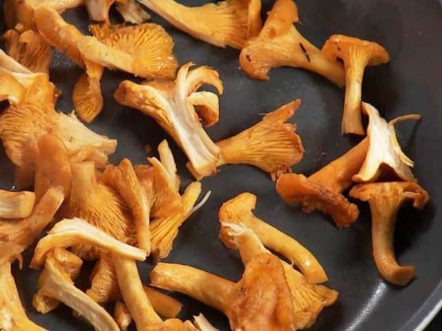 Грибний суп з сушених грибів: 10 найбільш смачних рецептів