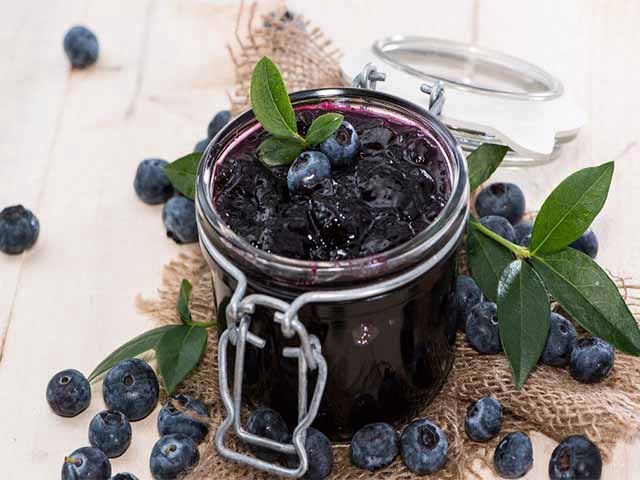 Варення з чорниці – 8 простих рецептів на зиму