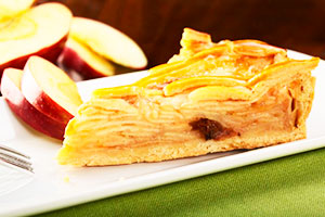 Тісто для шарлотки з яблуками: рідке, пісочне, листкове дріжджове