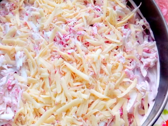 Салат Наречена — 7 неймовірно смачних класичних рецептів