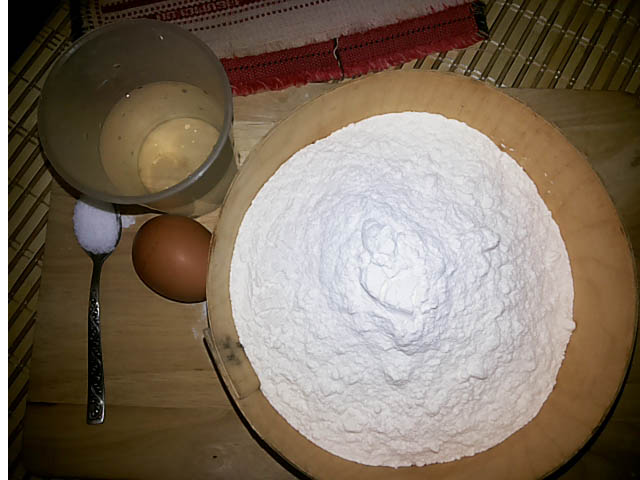 Тісто для домашніх пельменів – 10 кращих рецептів з фото і відео