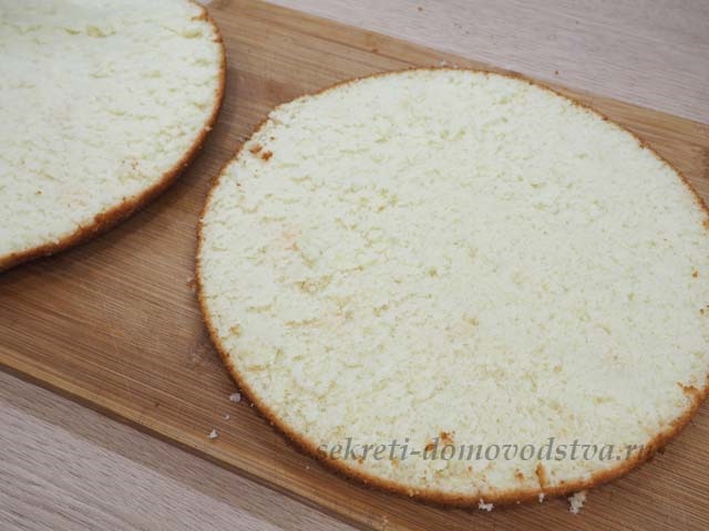 Торт Фрезє — рецепт приготування торта з полуницею в домашніх умовах