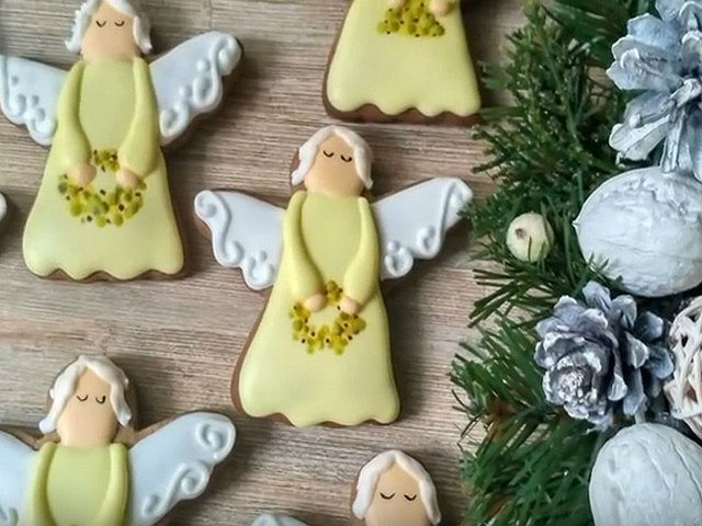 Різдвяні пряники — 6 покрокових рецептів в домашніх умовах