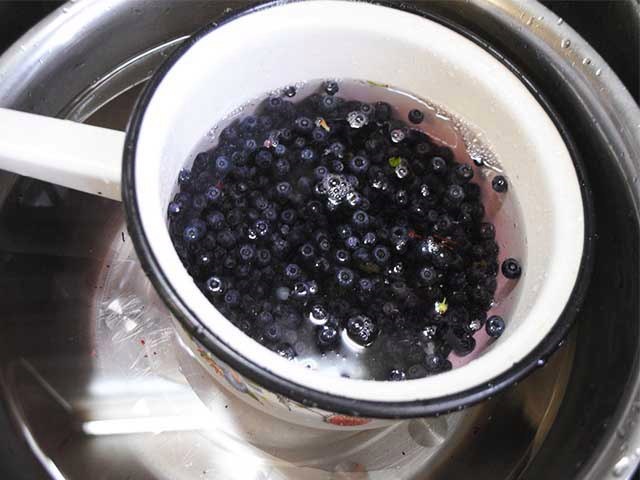 Варення з чорниці – 8 простих рецептів на зиму