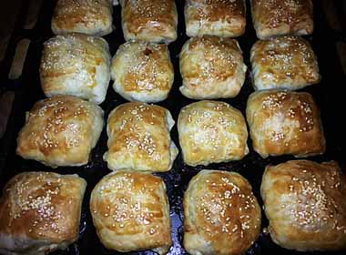 Самса з м’ясом з листкового тіста в домашніх умовах. Приготування тіста і начинки