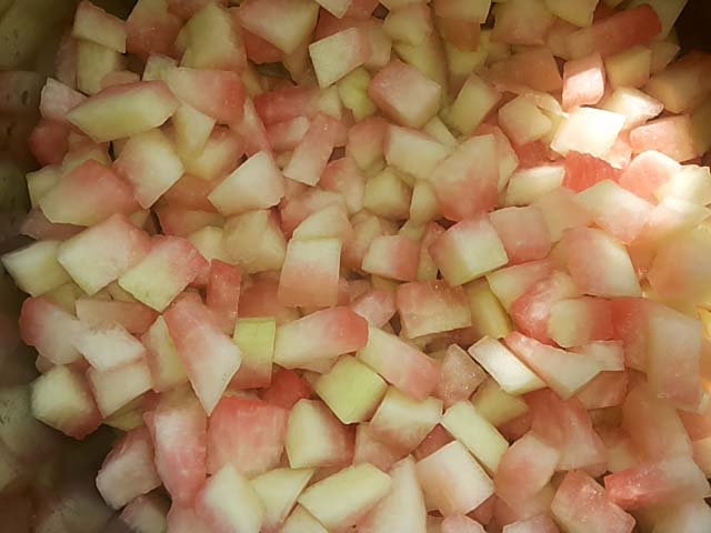 Варення з кавунових кірок – найпростіші рецепти