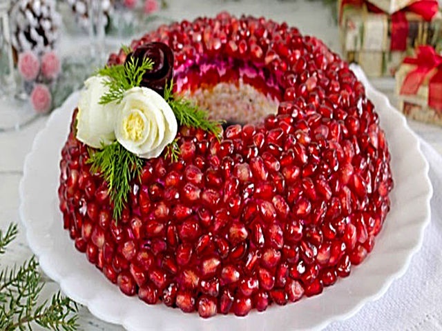 Салат Гранатовий браслет — дуже смачні класичні рецепти