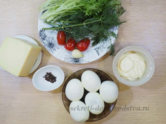 Салати у вигляді щури або миші на Новий Рік 2020: цікаві і нові рецепти