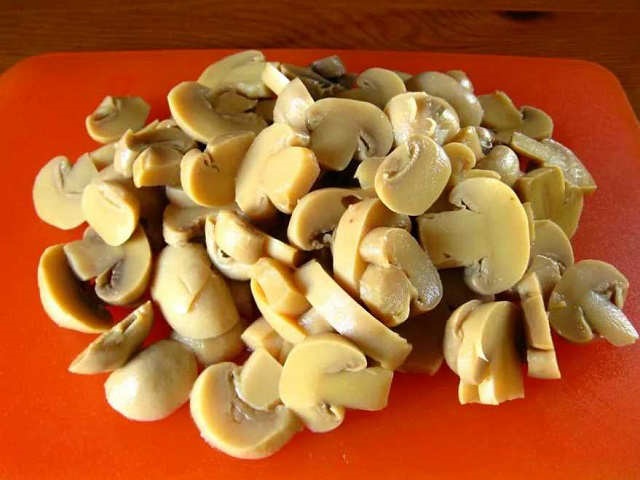 Салати без майонезу на новий рік 2020 — прості і смачні рецепти