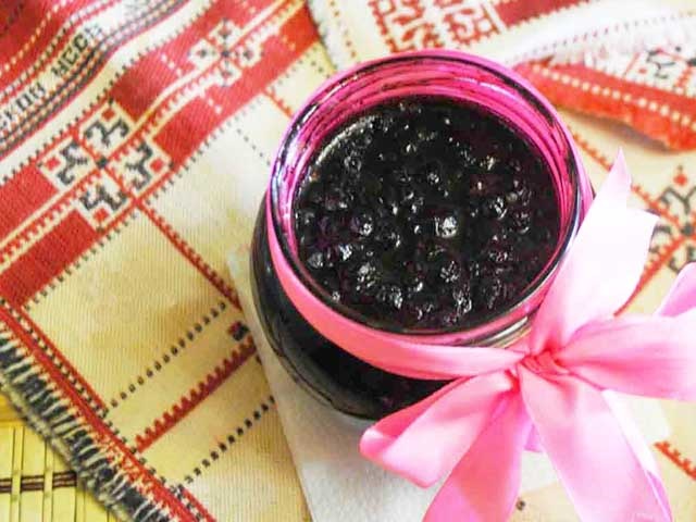 Варення з чорниці – 8 простих рецептів на зиму
