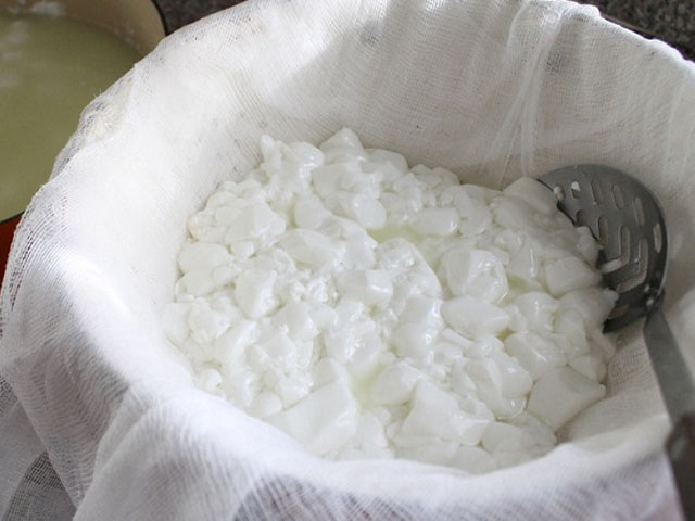 Сир філадельфія в домашніх умовах — 8 покрокових рецептів