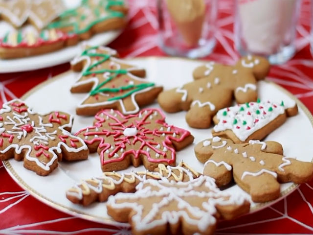 Різдвяні пряники — 6 покрокових рецептів в домашніх умовах