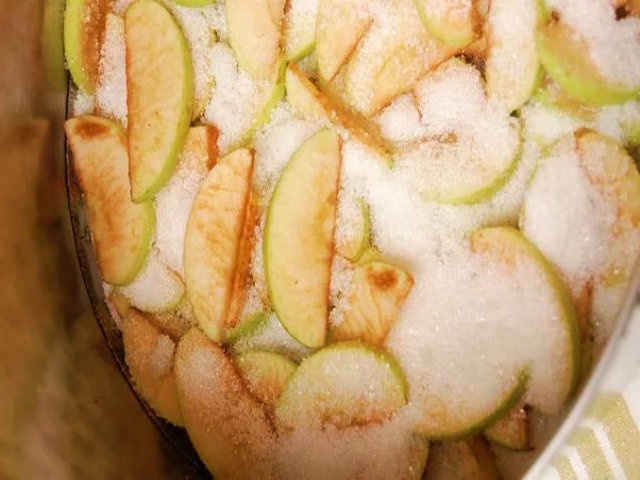 Прозоре варення з яблук часточками — 8 швидких рецептів на зиму