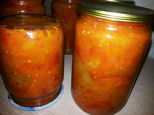 Лечо з болгарського перцю на зиму – рецепти “Пальчики оближеш”