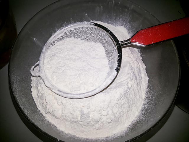 Грушевий пиріг – 4 простих і смачних домашніх рецепта