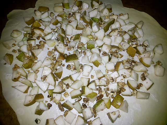 Грушевий пиріг – 4 простих і смачних домашніх рецепта