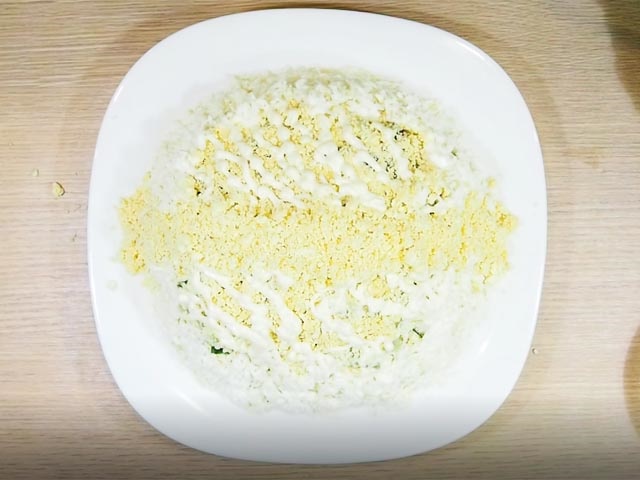 Салат на Новий рік 2020, який зметуть зі столу самим першим