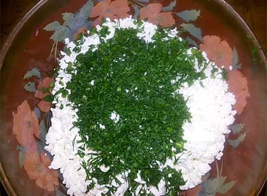 Рецепти смачних і простих салатів з сиру