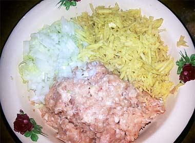 Рецепт приготування смачних котлет з курячого фаршу