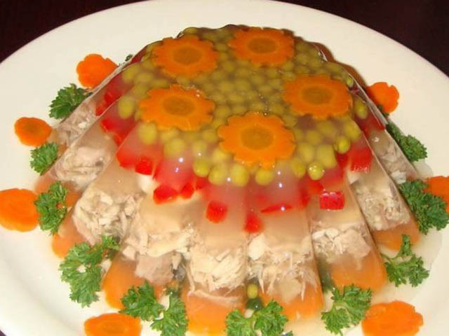 Заливне з курки з желатином – 9 рецептів з фото покроково