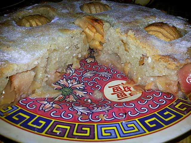 Шарлотка з яблуками в духовці, 5 простих рецептів з фото покроково