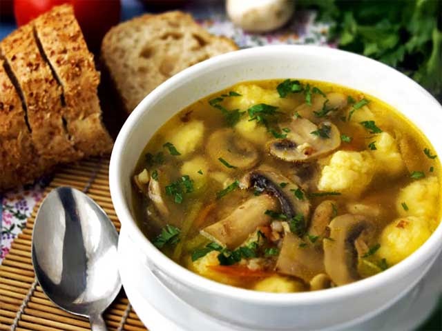 Грибний суп з сушених грибів: 10 найбільш смачних рецептів