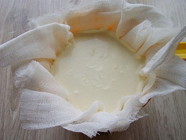 Сир філадельфія в домашніх умовах — 8 покрокових рецептів