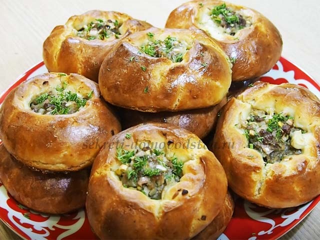 Біляші з мясом — дуже смачний домашній рецепт