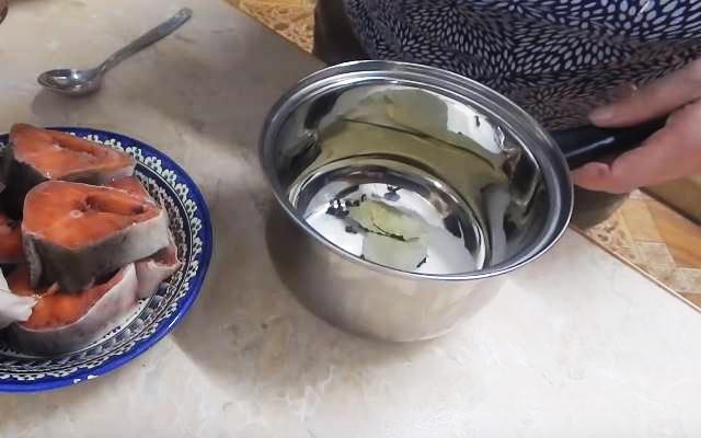 Сьомга, солона в домашніх умовах простими способами: солимо смачно і швидко