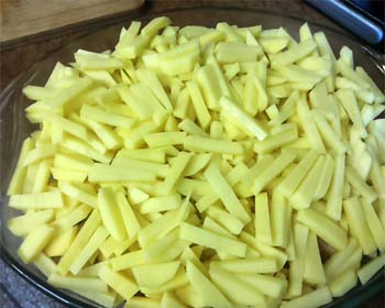 М’ясо по-французьки з картоплею в духовці рецепт з фото