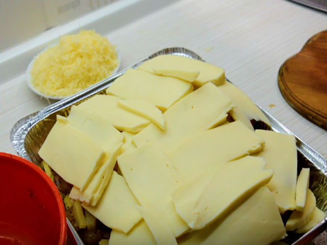 Курка з ананасами, запечена в духовці — найсмачніші покрокові рецепти