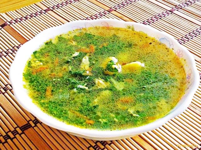 Супи з кропиви: як варити суп із кропиви з яйцем