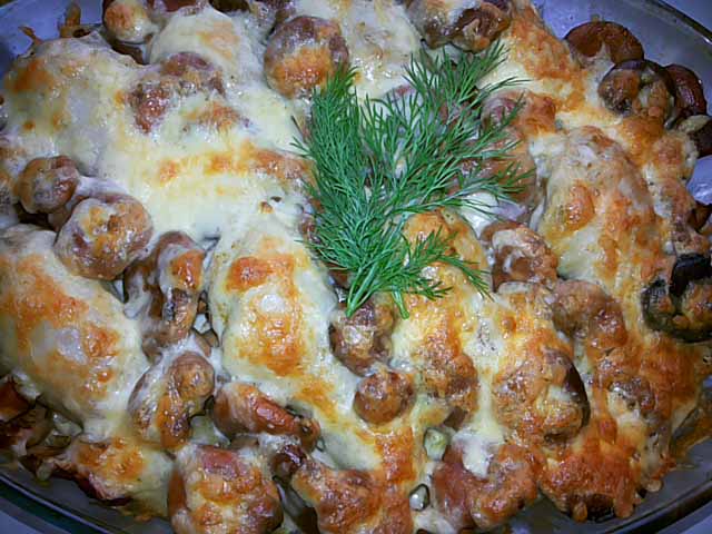 Курка з картоплею в духовці. Як смачно запекти курку з картоплею і грибами