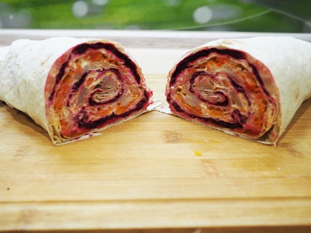 Салат Оселедець під шубою — 11 класичних рецептів з описом послідовності шарів