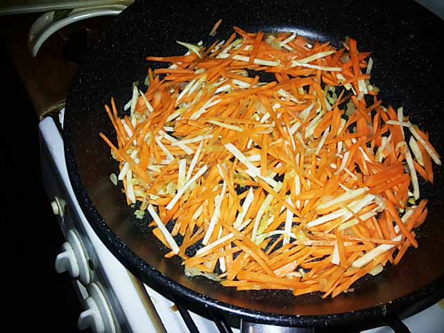 Розсольник – 14 кращих рецептів смачного супу з перловкою, рисом і солоними огірками