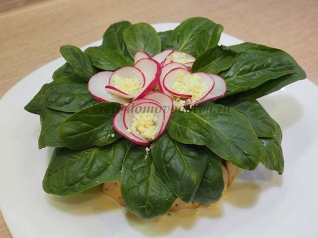 Салат Фіалки — рецепт приготування в домашніх умовах