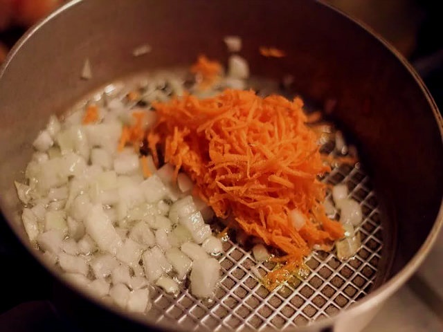 Суп з галушками — 7 покрокових рецептів приготування супу