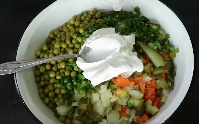 Салат “Зимовий” — класичні рецепти приготування салату