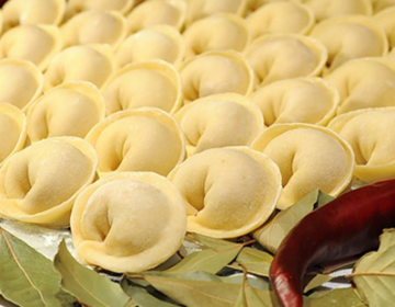 Тісто для пельменів на кефірі: 6 простих рецептів