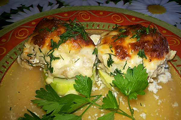 Рецепт домашніх тюфтельок з курячого фаршу з підливою