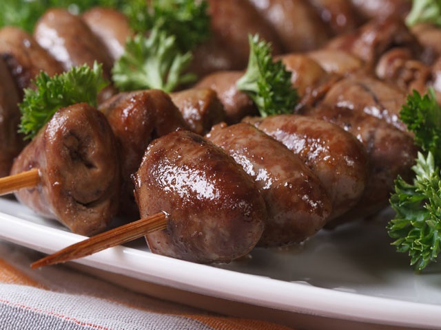 Шашлик з курки в духовці — 9 рецептів приготування на шпажках