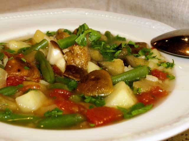 Грибний суп з сушених грибів: 10 найбільш смачних рецептів