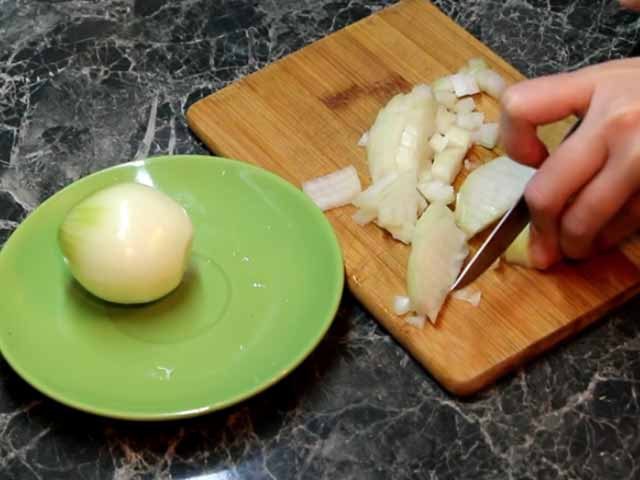 Млинцевий торт – 6 смачних покрокових рецетов в домашніх умовах з фото і відео