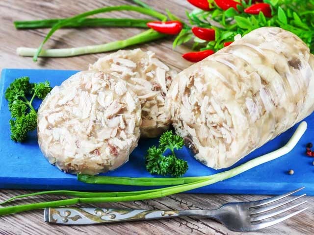 Холодець з курки: 7 покрокових рецептів приготування смачного холодцю