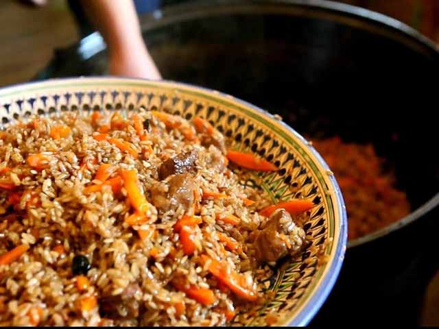 Як приготувати плов – 6 смачних рецептів справжнього узбецького плову